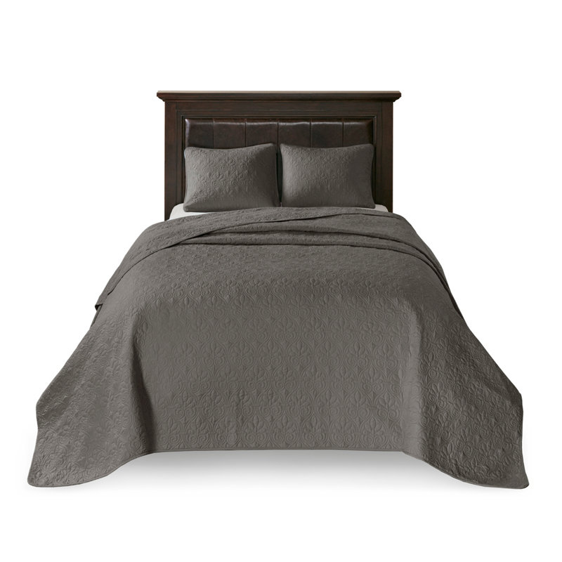 Reversible Quilt Set, Seafoam, Queen Bedspread + 2 Shams