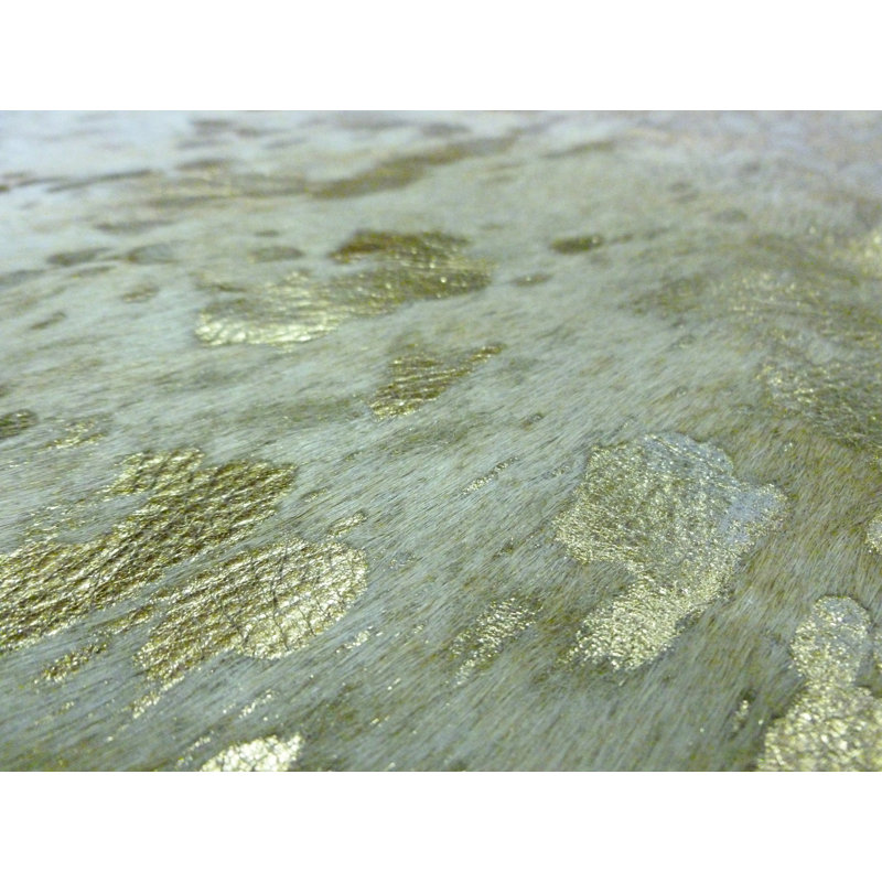 Bien Cowhide Indoor Rug