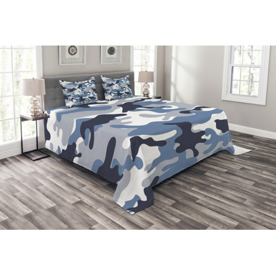 Aevry Blue/White/Grey Bedspread