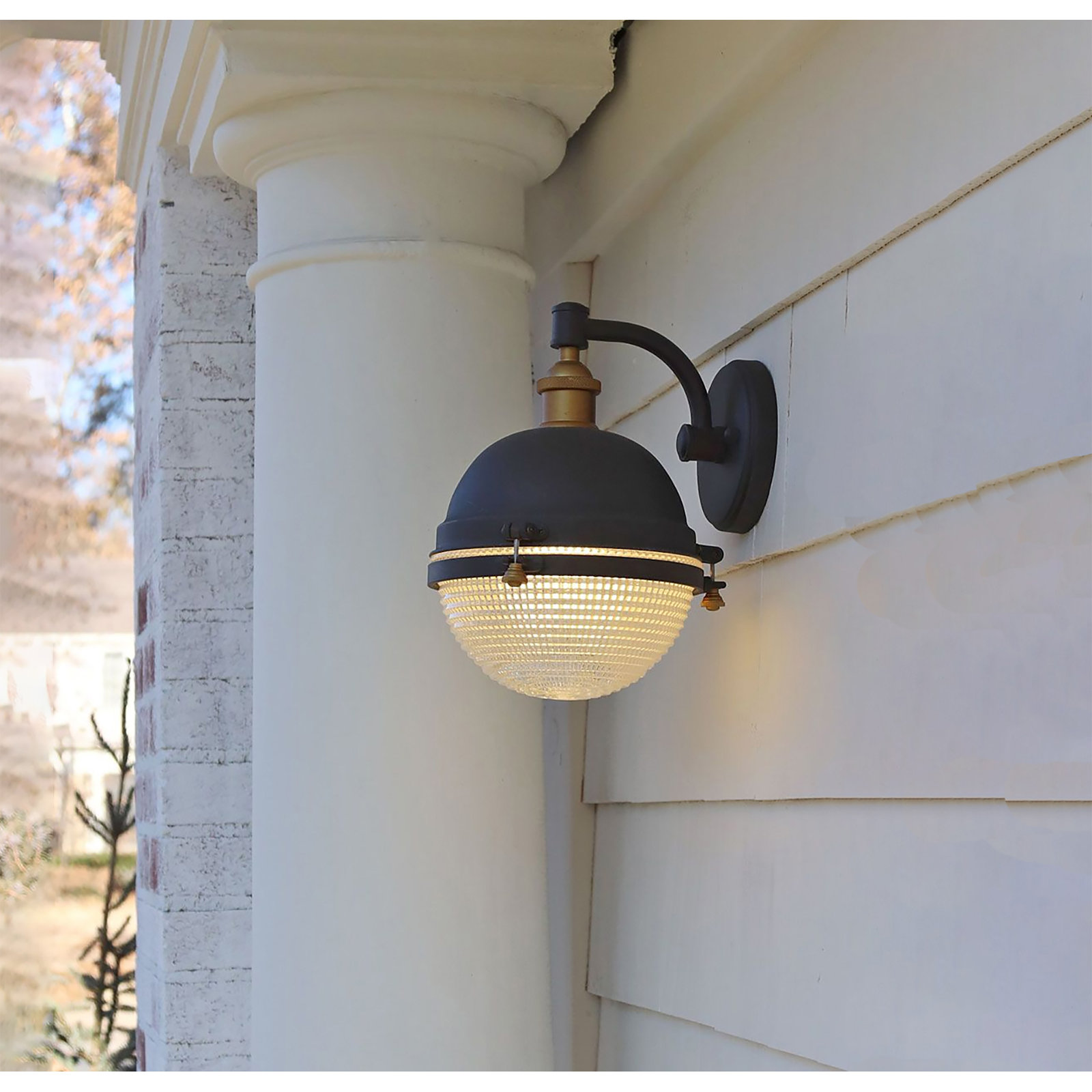 Feria Aluminum Wall Light