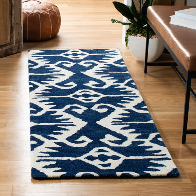 Kouerga bHand Tufted Wool Ikat Rug