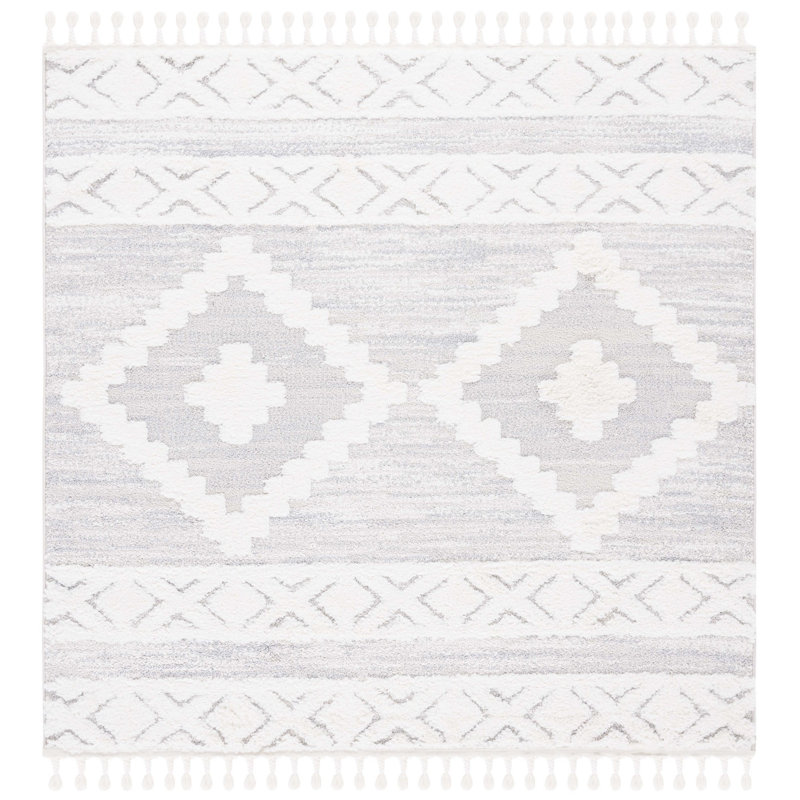 Hugley Moroccan Tassel Shag 640 Area Rug In Ivory / Beige, Square 6'7"