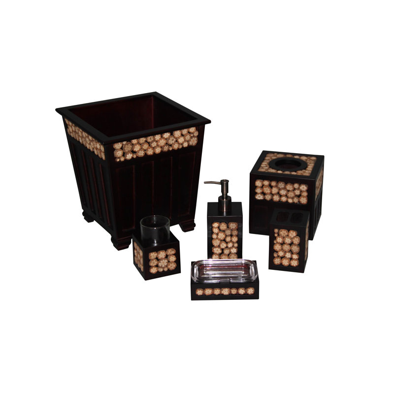 New Fairfield Bathroom Accessory Set