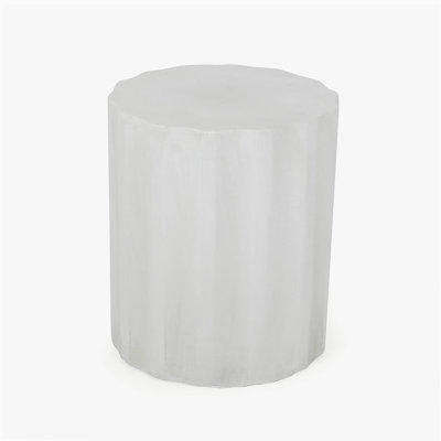 Table d'appoint d'extérieur en béton léger