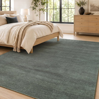 Tapis d'intérieur uni vert sauge chiné, lavable à la machine et antidérapant