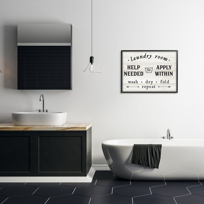 «Farmhouse Laundry Room», «rustique», art texturé à la giclée sur fond blanc, H 30 po x l 24 po x P 1,5 po