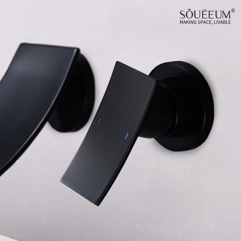 Single-handle Bathroom Faucet, Matte Black