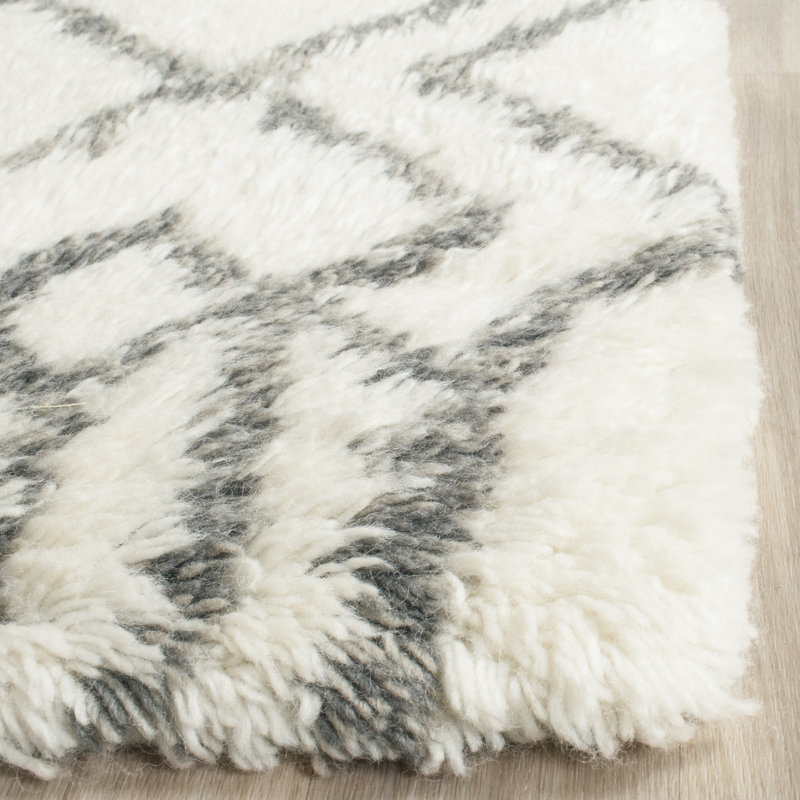 Jamerson Geometric Wool Hand Woven Area Rug, Rectangle 122 x 183 cm