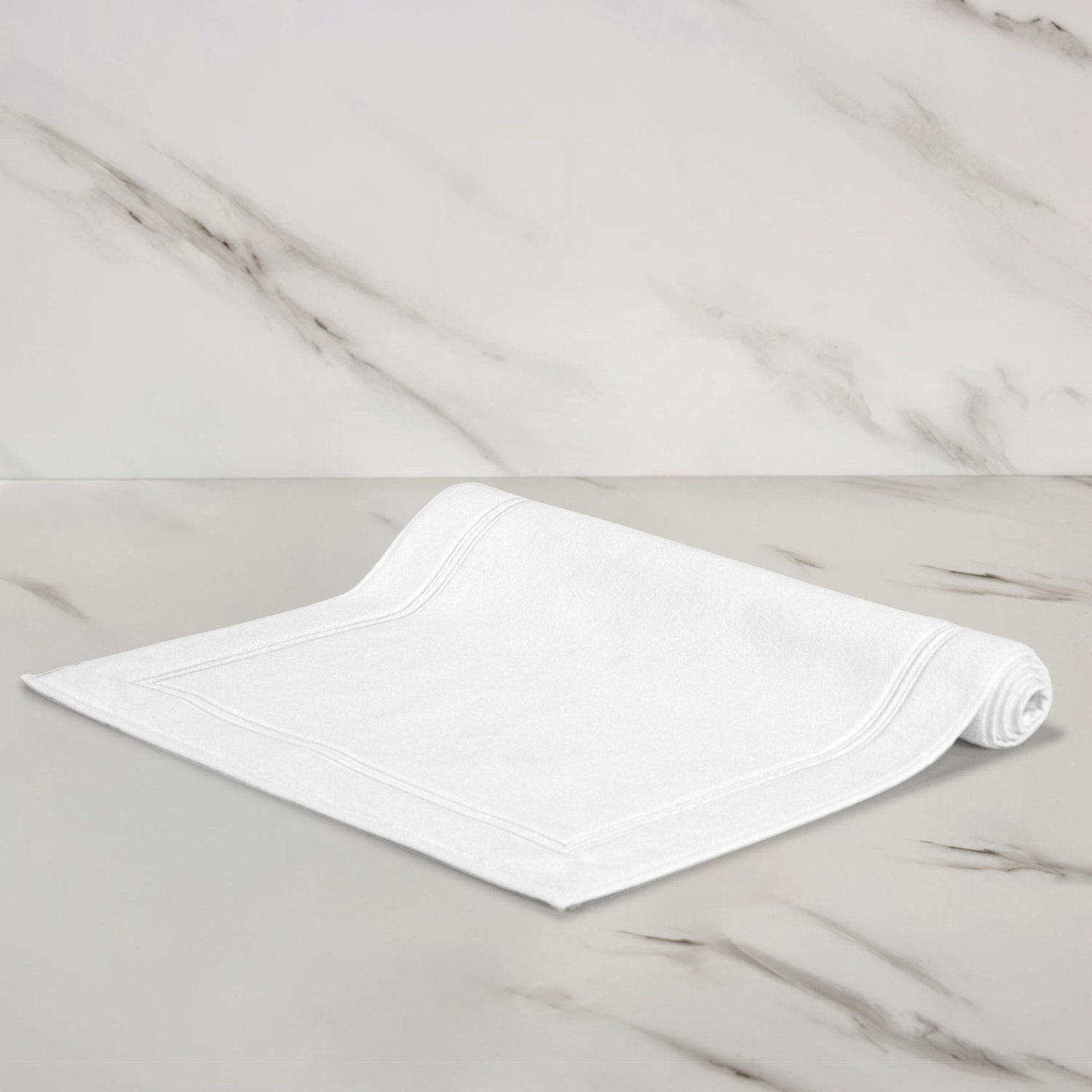 Classic Bath Mat, White/White