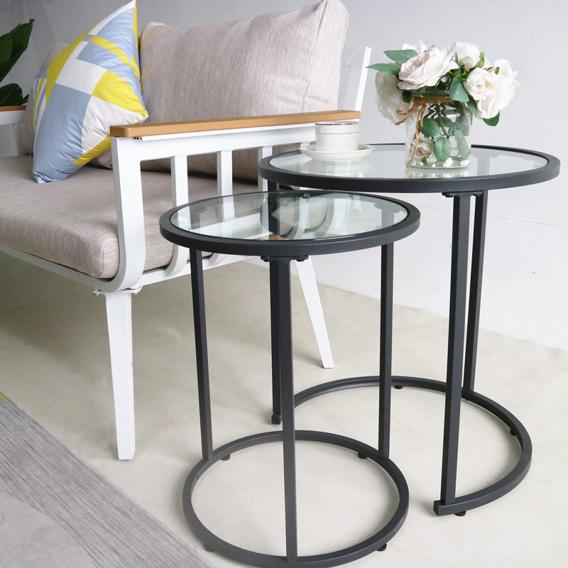 Ensemble de tables de bout rondes avec structure en métal 23,5 po Baina, Noir