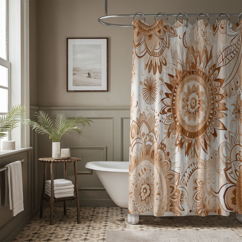 Crompton, 74"H x 71"W