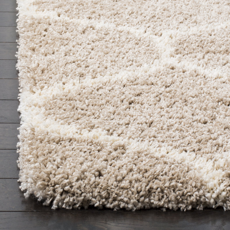 Atencio Geometric Area Rug, Rectangle 183 x 274 cm