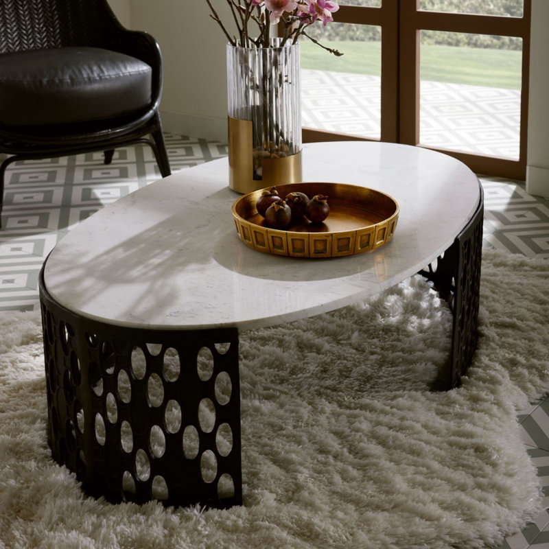 Onze Coffee Table
