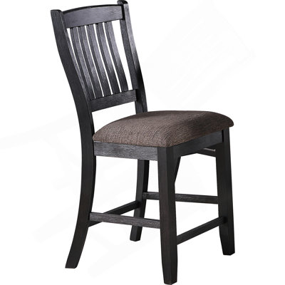 Chaise haute en noir rustique
