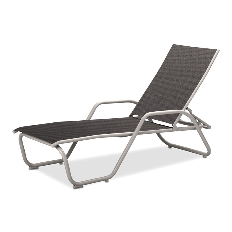 Outdoor Rust-Resistant Metal Chaise Lounge, Textured Snow, Sicily
