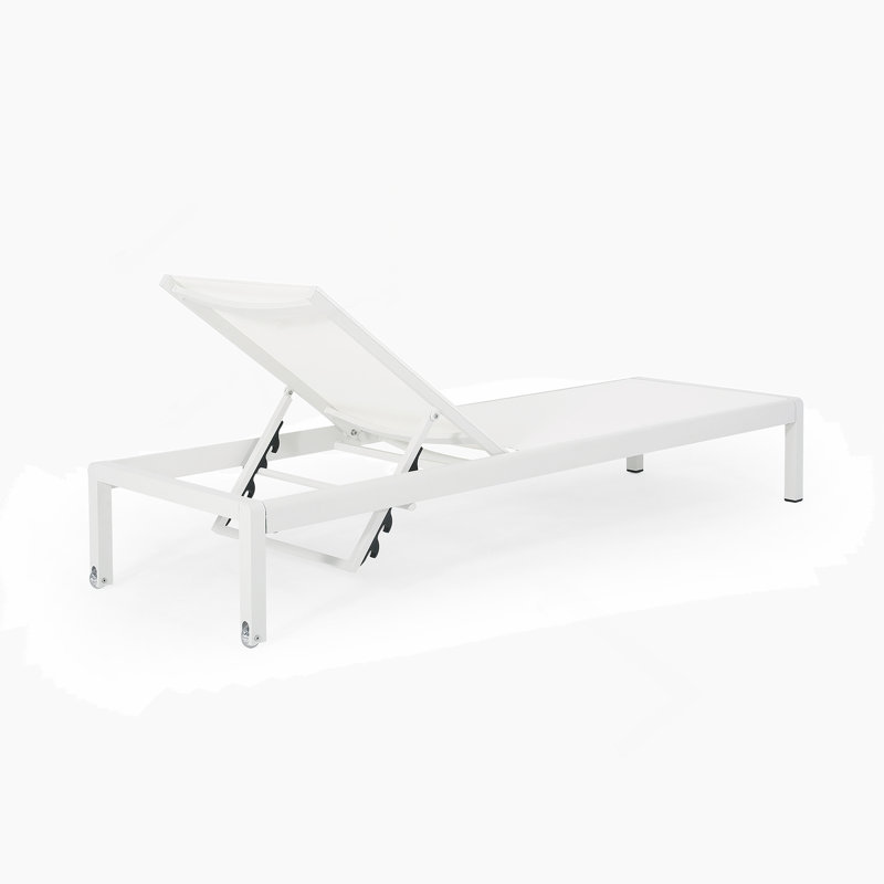 Chaise longue en filet confortable et durable pour la détente en plein air, avec matériau respirant et sièges réglables, 1