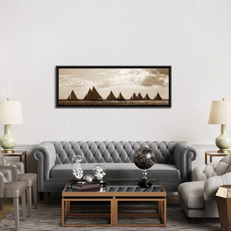 « voiliers », reproduction de photo sur toile, H 14 po x l 16 po x P 48 po, Toile encadrée noire
