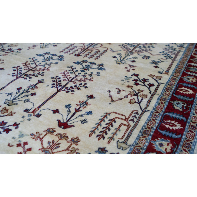 Tapis beige noué à la main de haute qualité