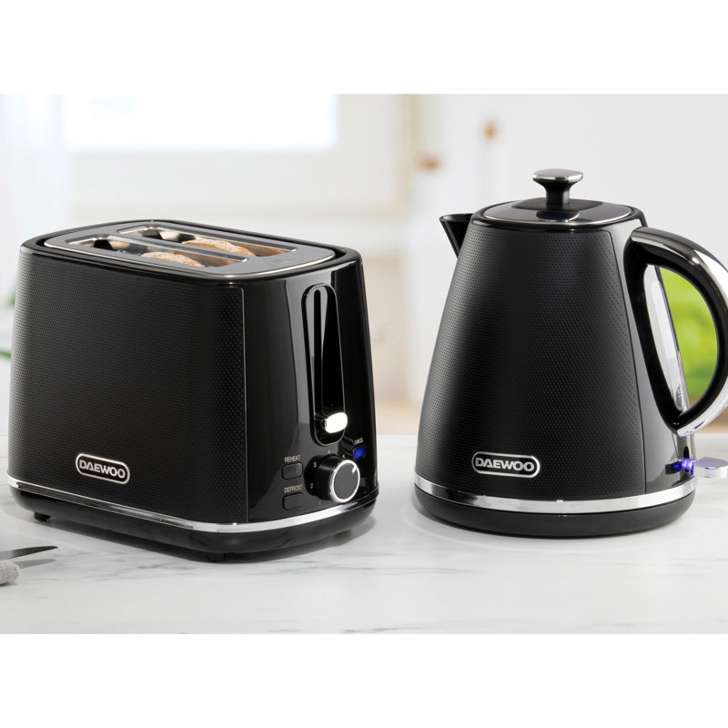 Daewoo Stirling 1.7L Electric Tea Kettle, Black