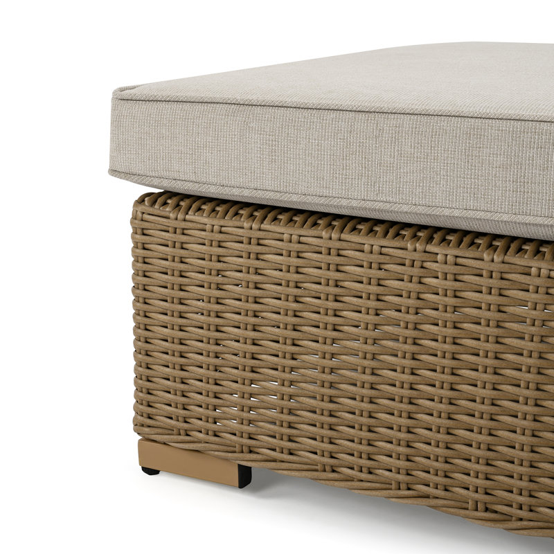 Chaise longue d'extérieur en osier 1 pièce Bristow avec coussins beiges Bristow
