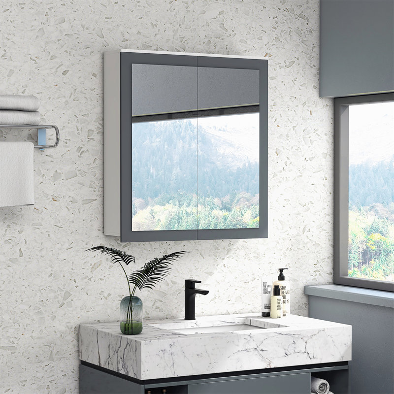 Armoire à pharmacie polyvalente avec miroir, solution de rangement mural pour salle de bain organisée et élégante.