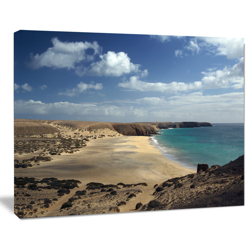 « brillante mer shore avec blue eaux »-impression, H 16 po x l 32 po x P 1 po, Toile tendue