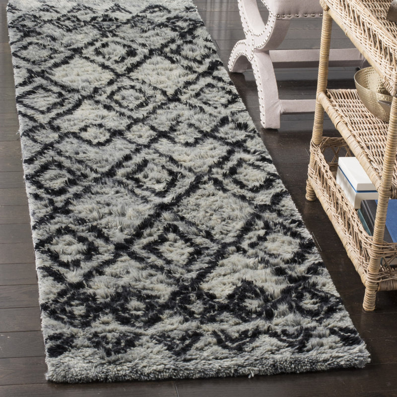 Aderhold Hand Tufted Nz Wool/Cotton Southwestern Rug in Gray, Runner 2'3" x 8'