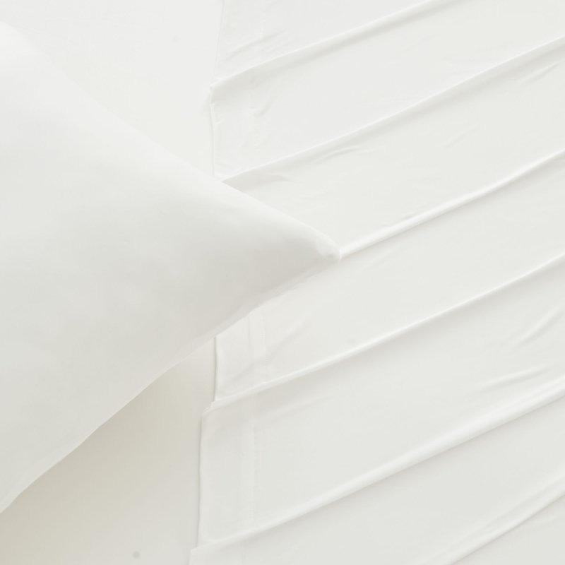 Alpine White Queen Ultra Soft Microfiber Sheet Set