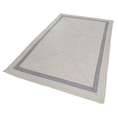 Amiyha Area Rug
