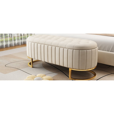 Élégant repose-pieds de rangement rembourré en velours avec capitonnage à boutons, banc de rangement avec pieds en métal pour la chambre à coucher, le salon, entièrement assemblé sauf les pieds, beige