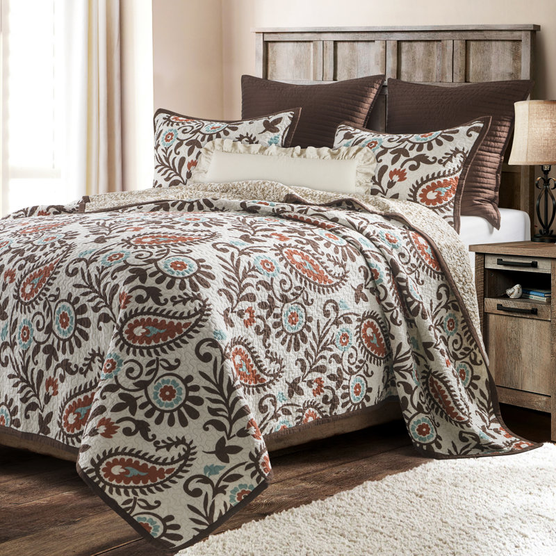 Rebecca Cream Brown Terracotta Paisley Pattern Cotton Western Southwestern Farmhouse Quilt Set, Twin Quilt + 1 Sham