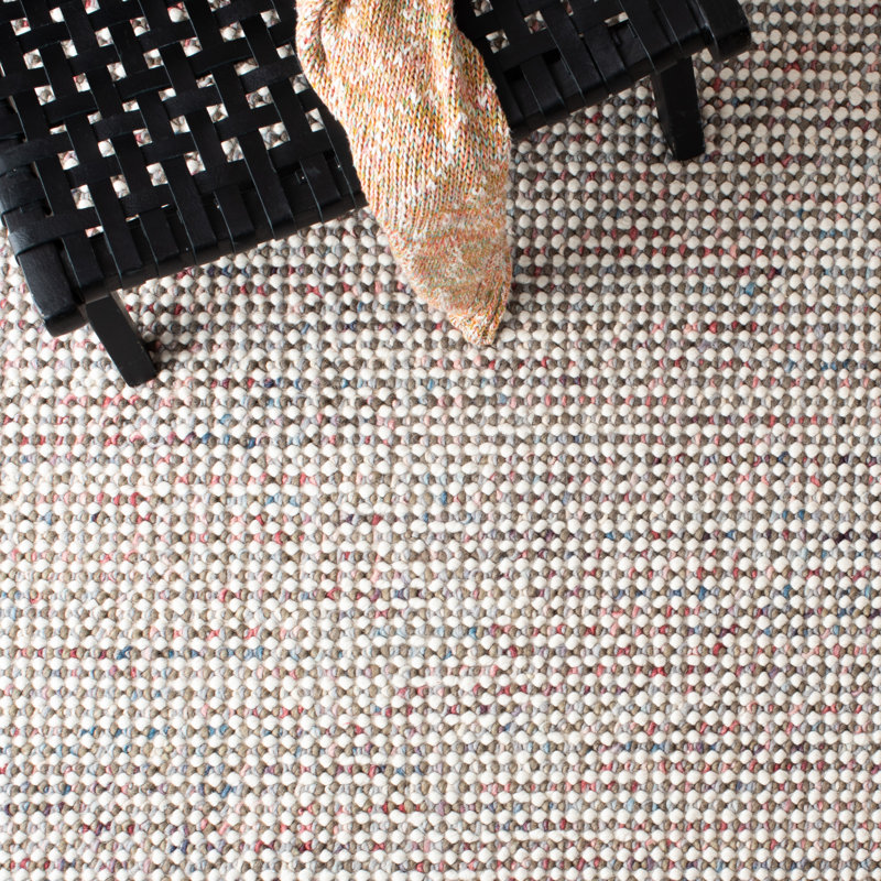 Handmade Ivory and Gray Wool Rectangular Area Rug