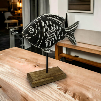 Poisson-moineau sur pied - henné noir