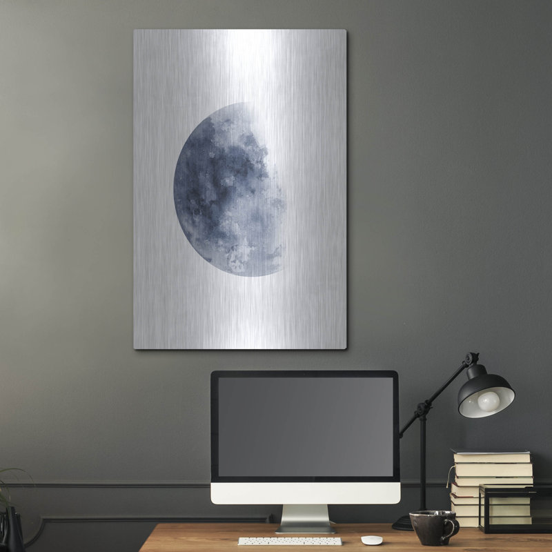 Art mural en métal Winston Porter «Blue Moon Waning No. 1» par Brandon Wong, H 36 po x l 24 po