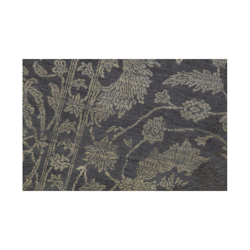 Hand-Knotted High-Quality Area Rug
