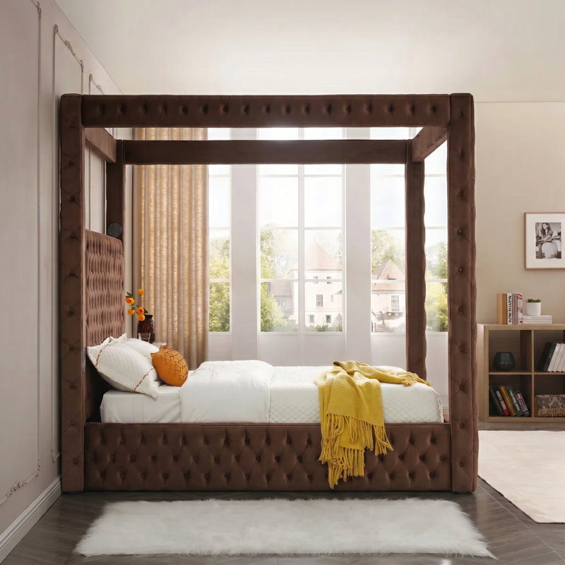 Lit à baldaquin rembourré en velours avec haut-parleur et connexion USB Megghan, Très grand, Brown