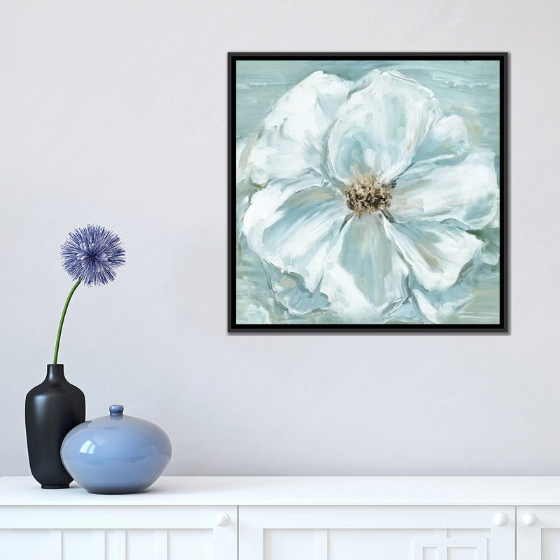 « blue becomin’beauté ii », impression sur toile, H 18 po x l 18 po x P 1,5 po, Toile avec cadre noir