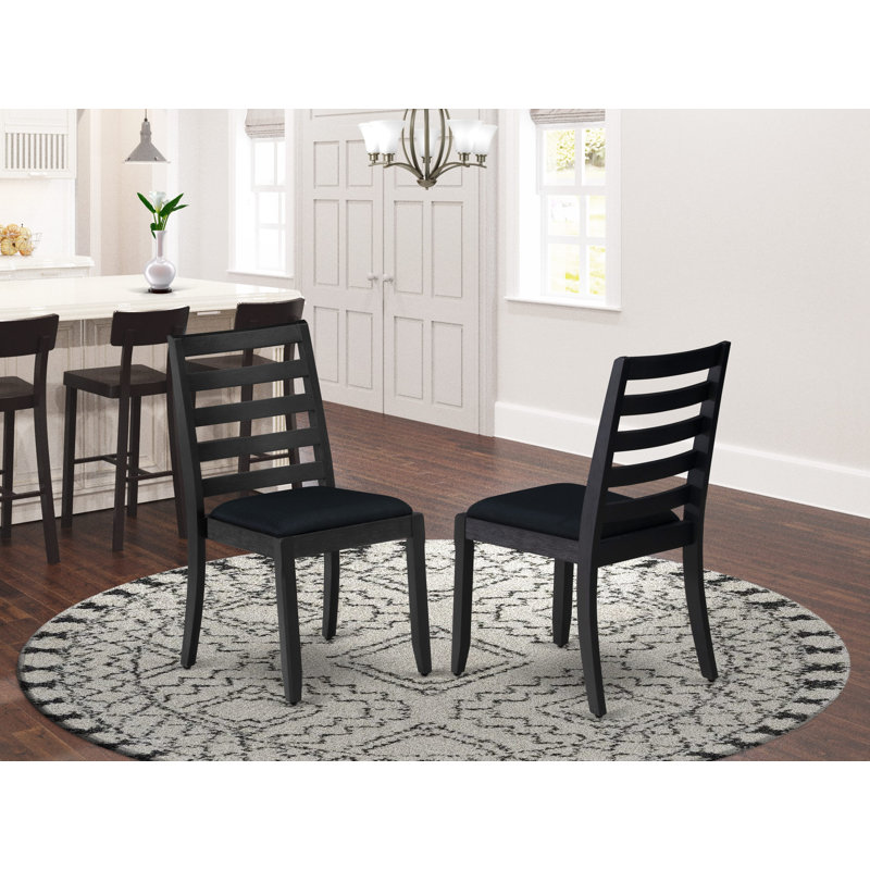 Ensemble de 2 chaises de salle à manger avec tissu en polyester noir et dossier rembourré, finition noire brossée, Noir
