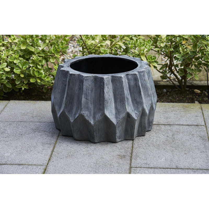 Flores- Side Table / Pot