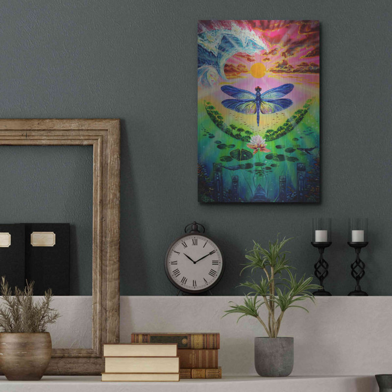 "Dragonfly" par Jan Kasparec sur métal, H 16 po x l 12 po