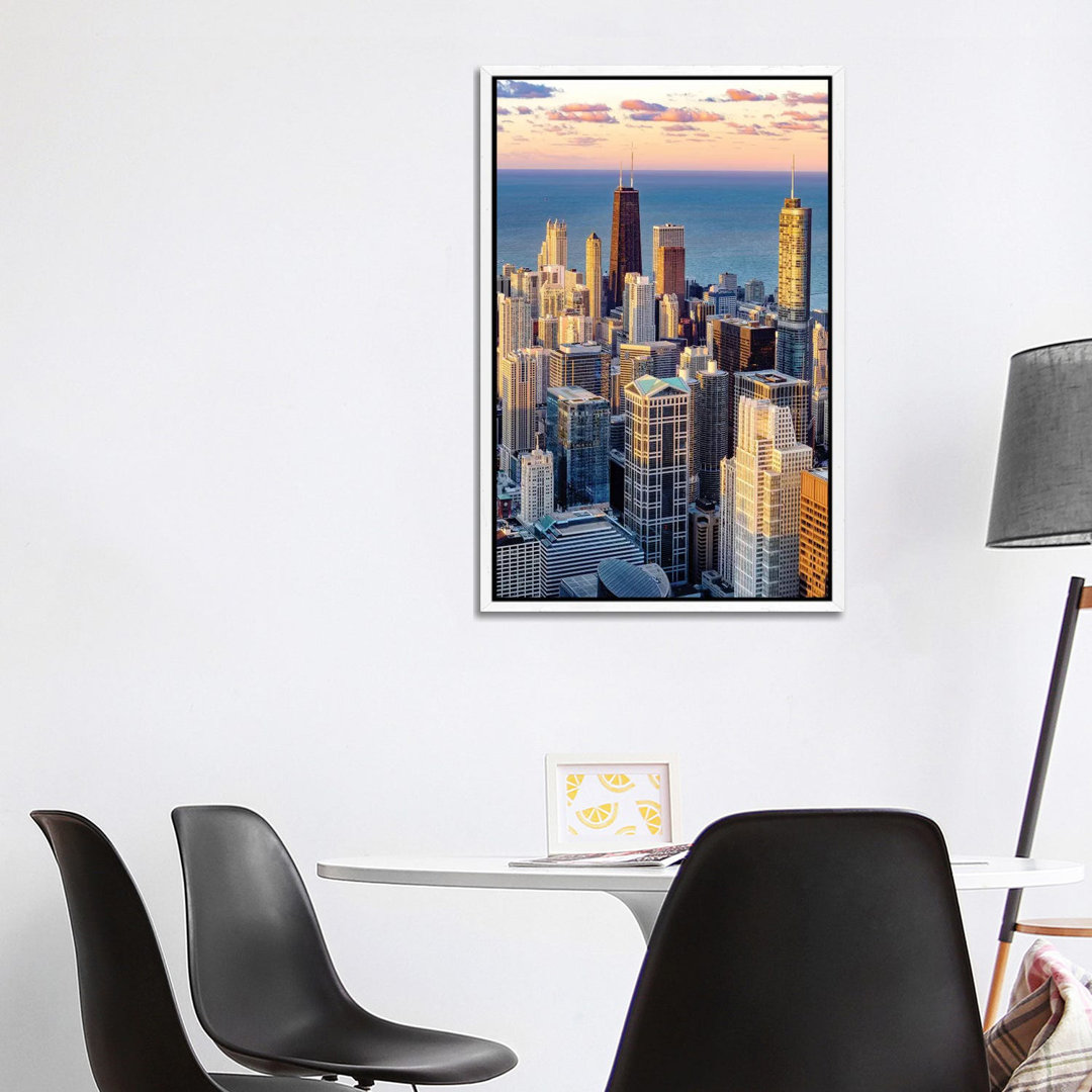 Downtown Chicago Skyline von Susanne Kremer - Galerie-verpackte Leinwand Giclée auf Leinwand