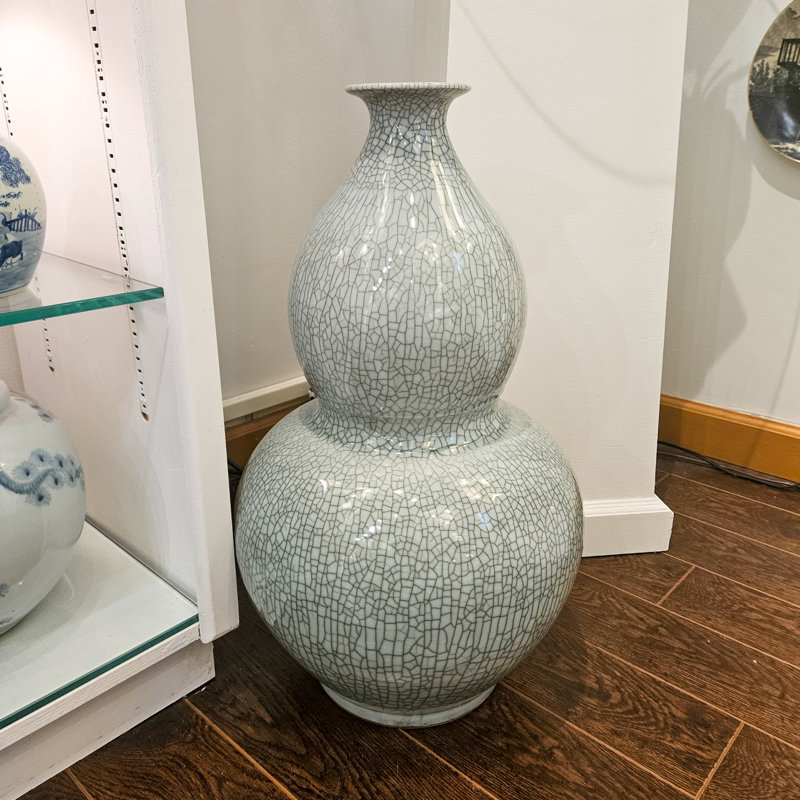 Vase en porcelaine craquelé