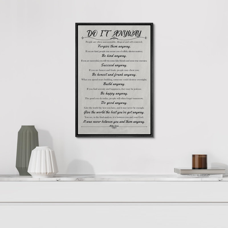 «Kindness and Compassion Quote Mother Teresa's Do it Anyway», reproduction sur toile flottante, H 36 po x l 24 po x P 1,5 po