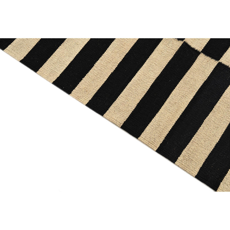 Tapis noir et blanc Parrett