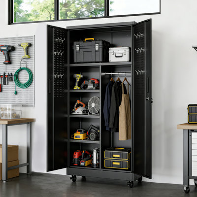 Armoire de rangement de garage Ackron en métal noir, 180 cm H x 81 cm L x 41 cm P, avec tringle de suspension, armoire à outils roulante verrouillable avec 3 étagères réglables, portes à panneaux perforés et 8 crochets.