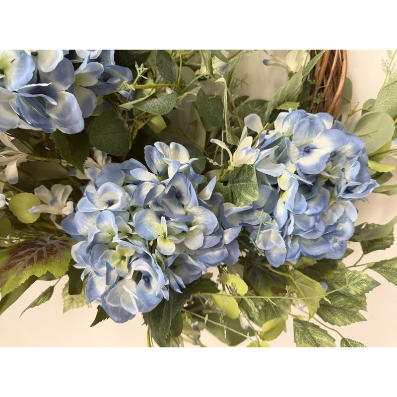 Couronne florale 24 po avec demi-anneau, printemps, été, lierre, eucalyptus et hortensia, Vert/bleu