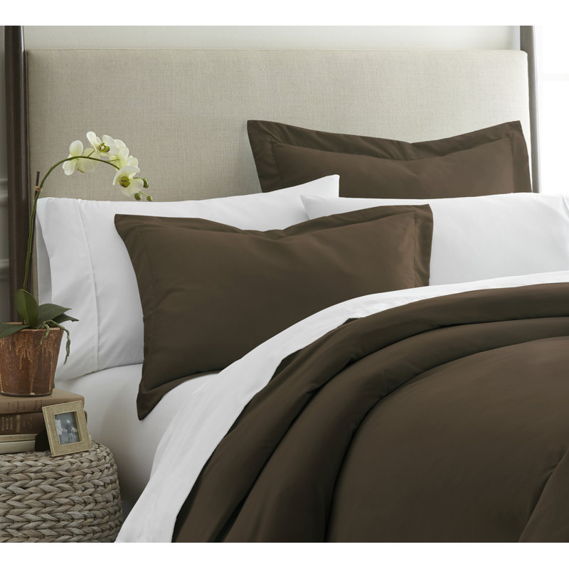 Pillow Shams 2-Pack Microfiber Ultra Soft Bedding, Chocolate, Standard