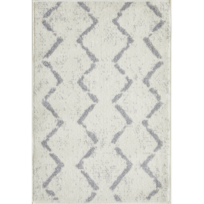 Khushi Geometric Indoor Rug, Rectangle 2' x 3'