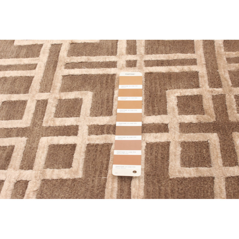Tapis géométrique brun noué à la main Checotah