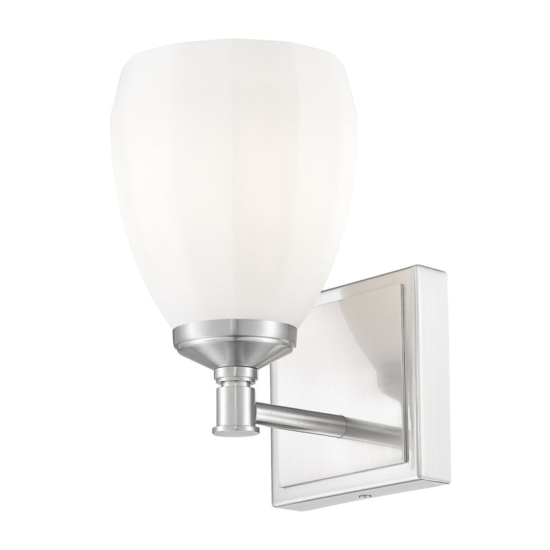 Coiffeuse Mattera, H 9,25 po x l 5,25 po x P 6,5 po, Nickel brossé, Une lumière